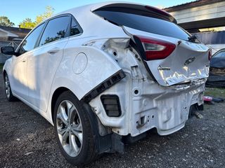 2014 Hyundai Elantra GT Base w/Blue - Primary Damage Left Image